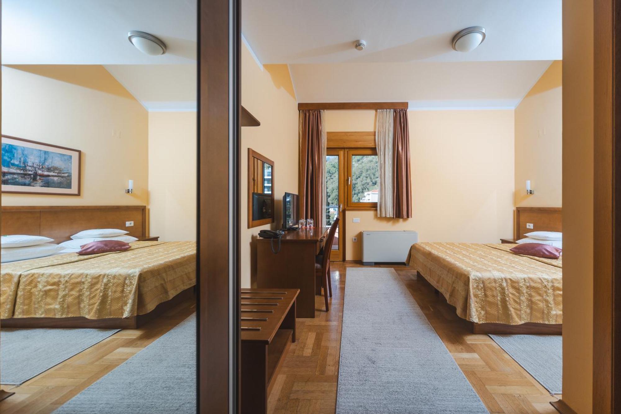 בודווה Hotel Stella Di Mare מראה חיצוני תמונה